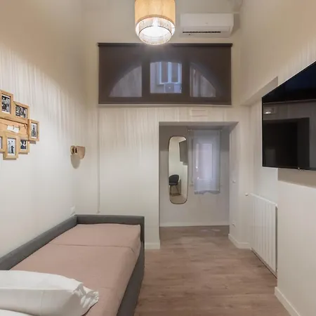 Apartment Iflat Caesar Via Del Corso Rome